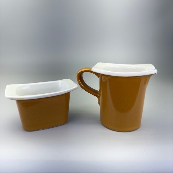Vintage MCM Hall Creamer and Sugar Set - Picture 3 of 12